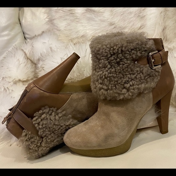 Taupe Suede genuine Leather beautiful Ankle Boots BEAUTIFUL - Picture 5 of 16
